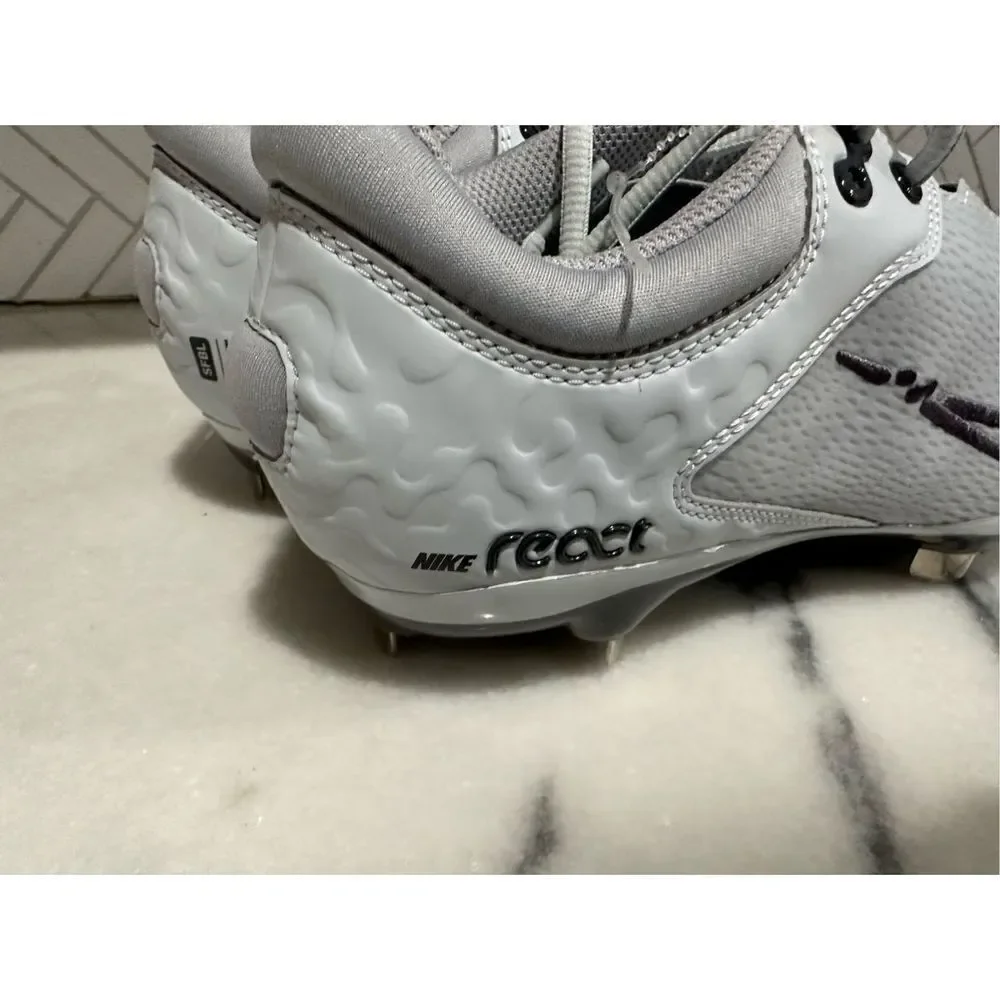 Nike Hyperdiamond 4 Elite Women's Softball Cleats 8.5 W
